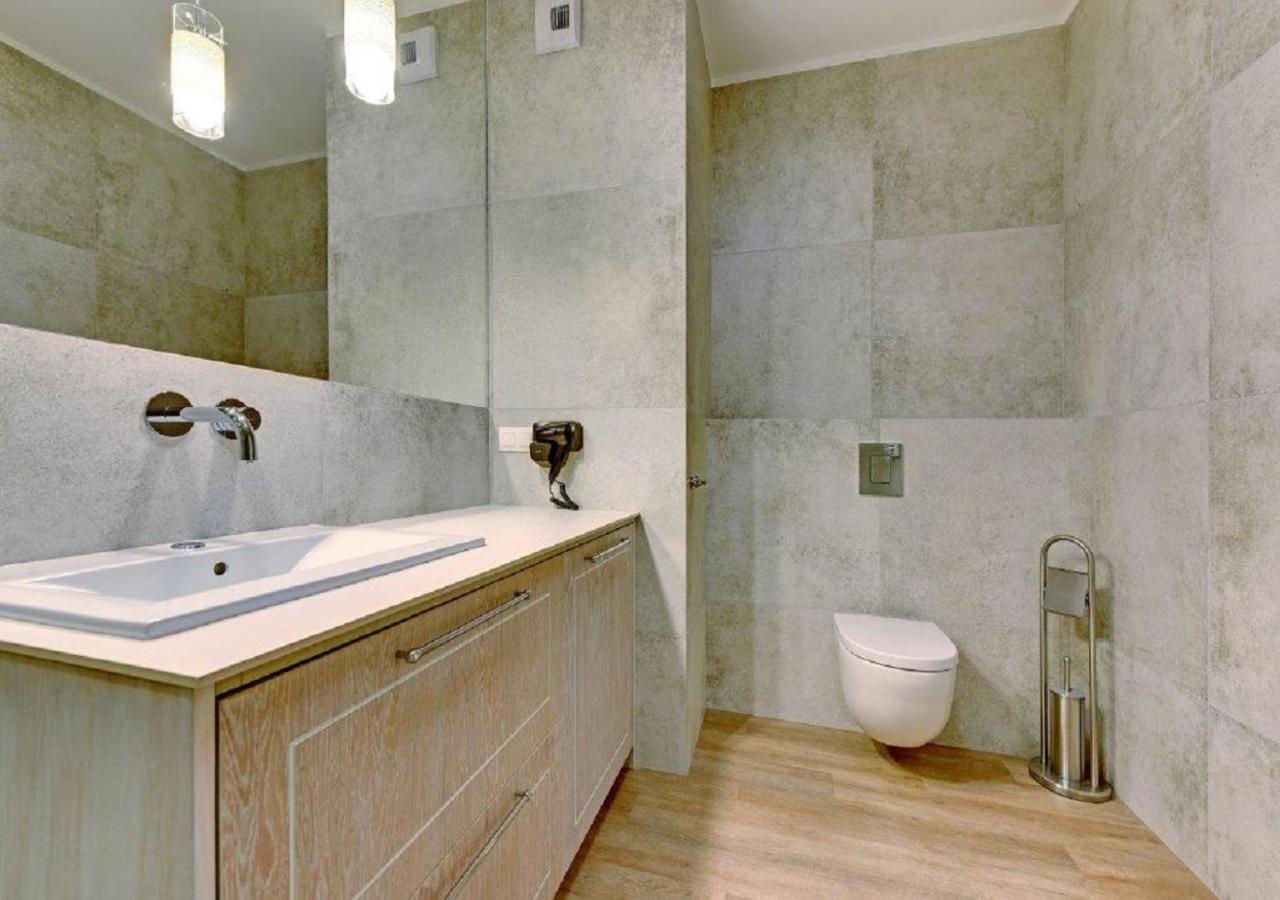 Staywin Prime Chmielna Apartment *